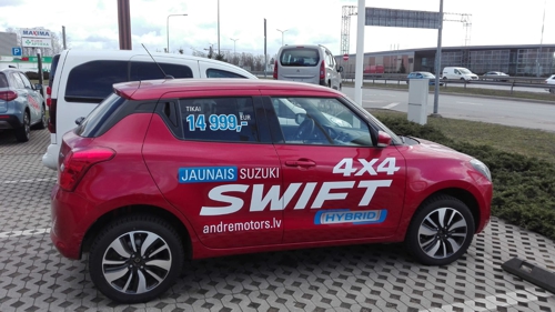 uzlīmes uz auto